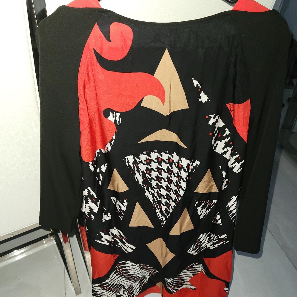 DRESS